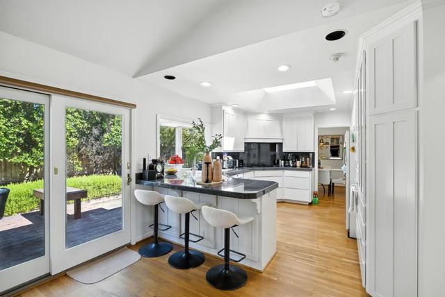 6182 Calle Del Conejo, San Jose CA: https://media.crmls.org/mediaz/6ca6ce06-efab-42fe-bc01-8c4869c4b2bf.jpg