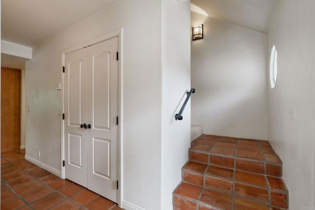 Detail Gallery Image 21 of 64 For 398 Aliso St, Ventura,  CA 93001 - 4 Beds | 3/1 Baths