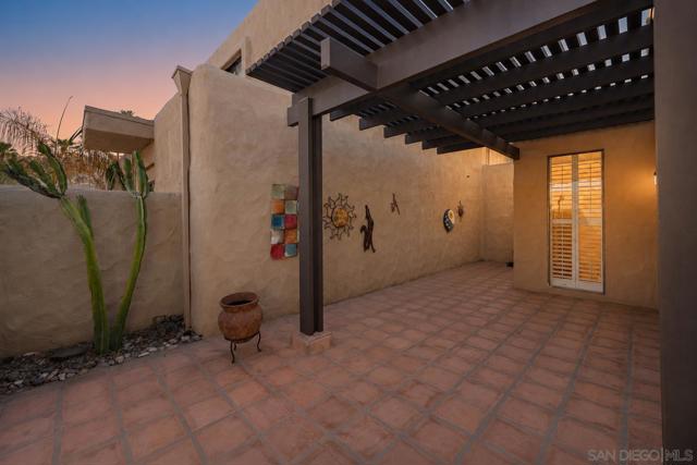 4837 S Winners Circle #A, Palm Springs, CA 92264