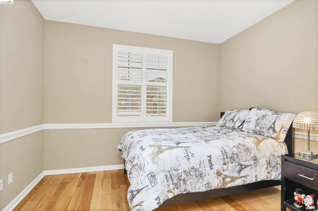 342 Desert Forest Ct, Rio Vista CA: https://media.crmls.org/mediaz/6ca8476e-8c17-4b5f-b415-8d7d073a6009.jpg