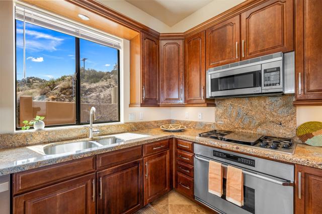 Image 16 of 75 For 61474 Hanging Rock Lane