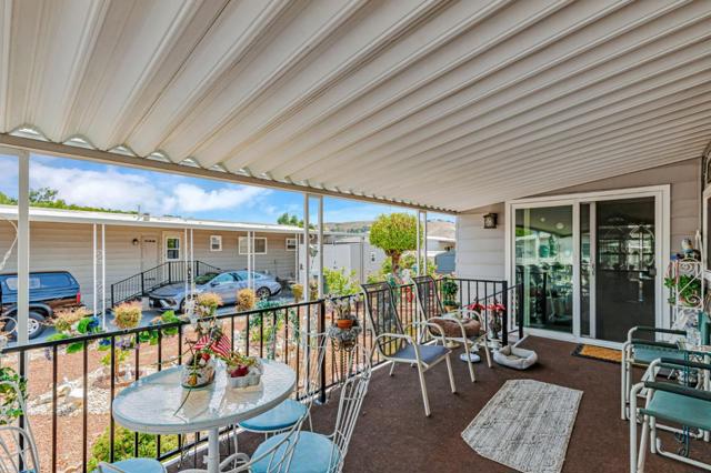 275 Burnett Avenue, Morgan Hill CA: https://media.crmls.org/mediaz/6ca89526-bd34-4b47-8106-06b8f803e142.jpg