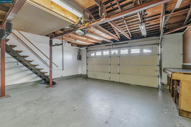 9597 Davona Dr, San Ramon CA: https://media.crmls.org/mediaz/6caa7b51-8794-40ce-9731-1b05818251ce.jpg