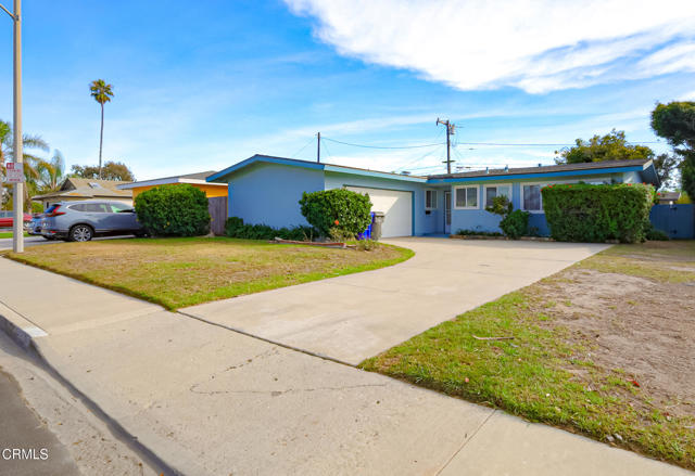 Detail Gallery Image 3 of 33 For 820 Joyce Dr, Port Hueneme,  CA 93041 - 4 Beds | 2 Baths