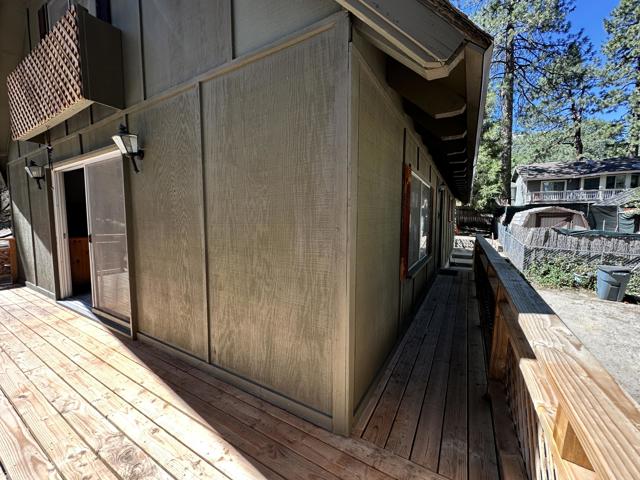 53430 Sherman Drive, Idyllwild CA: https://media.crmls.org/mediaz/6cacadb8-8027-4823-b055-7475be67cc82.jpg