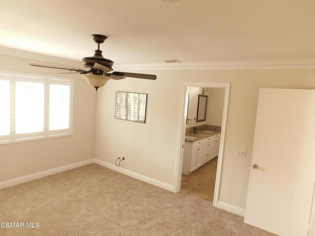 467 Sundance Street, Thousand Oaks CA: https://media.crmls.org/mediaz/6cacba14-0b52-452b-9ecf-37a66e7eba48.jpg