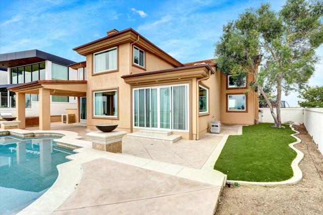 36 Coronado Pointe, Laguna Niguel CA: https://media.crmls.org/mediaz/6cae2037-d73a-49e5-a493-cdeb5709bb3f.jpg