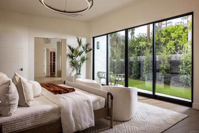 Detail Gallery Image 11 of 39 For 601 N Cedros, Solana Beach,  CA 92075 - 5 Beds | 5/1 Baths