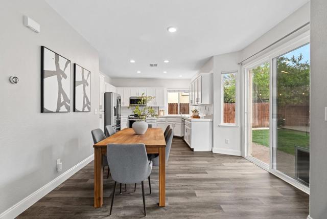 56 Lavender Court, Tracy CA: https://media.crmls.org/mediaz/6caf4d4c-47f6-4550-ac5b-606cad2dc89e.jpg