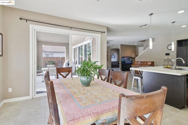 124 Clear Lake Ct, Oakley CA: https://media.crmls.org/mediaz/6cafb44d-5325-49bd-b98d-b94d4b0f6cac.jpg