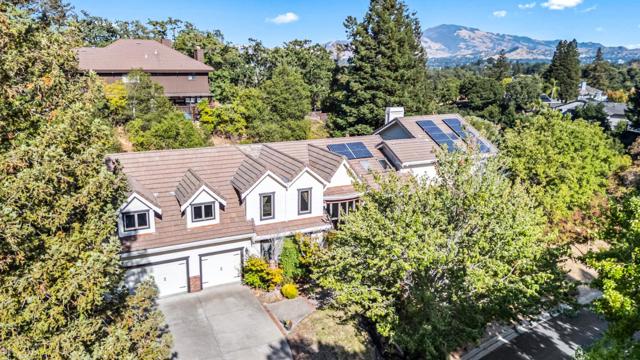 3265 Greenhills Drive, Lafayette CA: https://media.crmls.org/mediaz/6cafb9f1-0295-420e-bcab-f8833095c64d.jpg