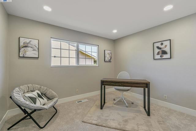 36 Barcelona Ct, Danville CA: https://media.crmls.org/mediaz/6cb0c9f7-b026-4e54-9eb8-d922c130316b.jpg