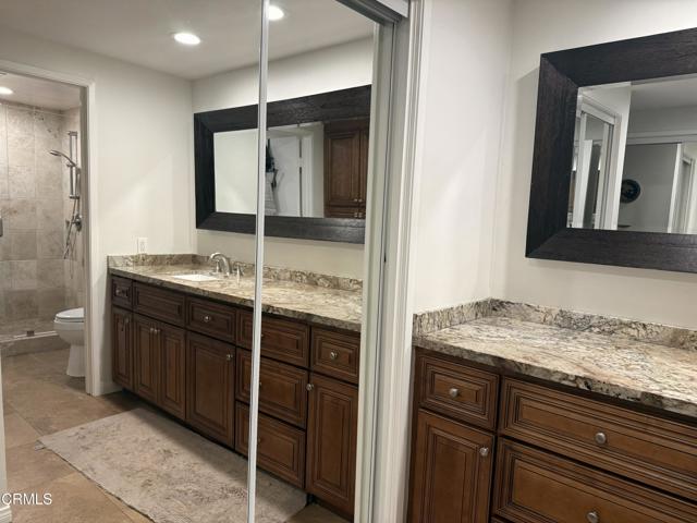 Detail Gallery Image 10 of 15 For 942 Woodlawn Dr, Thousand Oaks,  CA 91360 - 3 Beds | 2 Baths