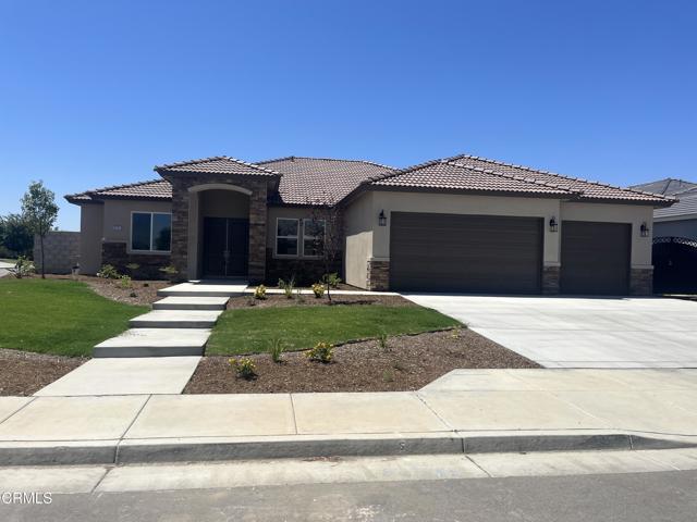 8707 Kenwick Street, Bakersfield CA: https://media.crmls.org/mediaz/6cb1504d-036e-4823-87d0-5bad344a10eb.jpg