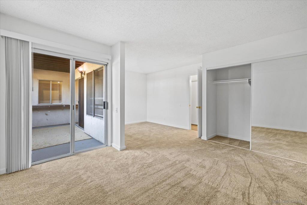 8069 Caminito De Pizza - photo 11