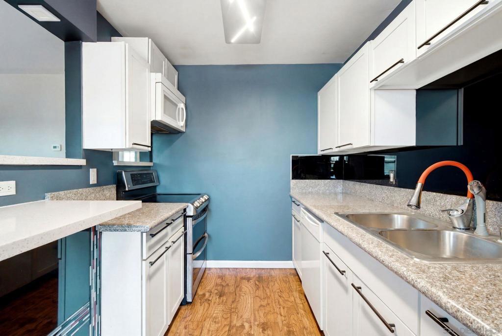 3870 37th St - photo 4