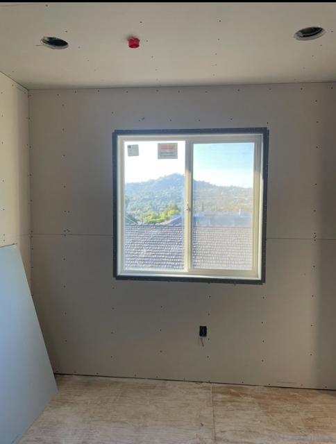 3335 37 S Barcelona St., Spring Valley CA: https://media.crmls.org/mediaz/6cb359a5-2cf7-4ffe-a5ce-a06b917e5c26.jpg