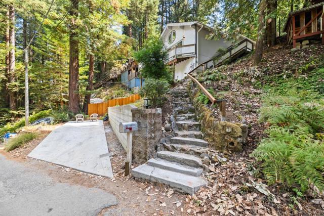 359 Redwood Road, Felton CA: https://media.crmls.org/mediaz/6cb40f62-691e-435e-88f4-0641873712f3.jpg