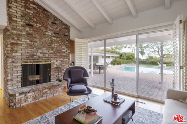 5 Caballeros Road, Rolling Hills, California 90274, 2 Bedrooms Bedrooms, ,3 BathroomsBathrooms,Residential,Sold,Caballeros,25585033