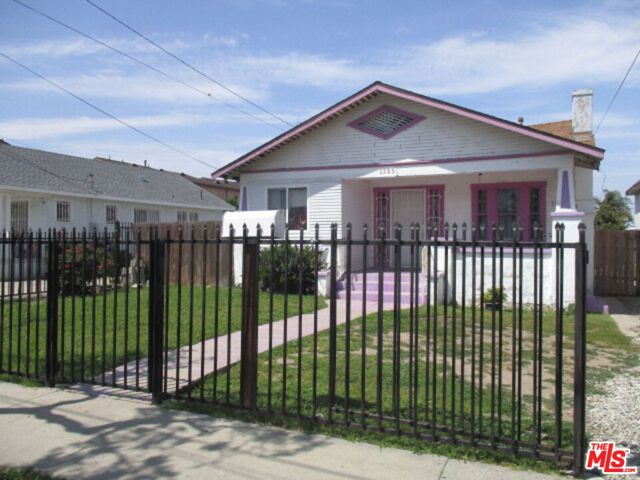 Image 2 for 1131 W 107Th St, Los Angeles, CA 90044