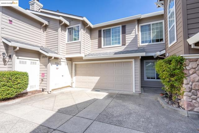1105 Radiant Lane, San Ramon CA: https://media.crmls.org/mediaz/6cb51a0e-3dbb-4ef4-b818-6dccb5d63de6.jpg