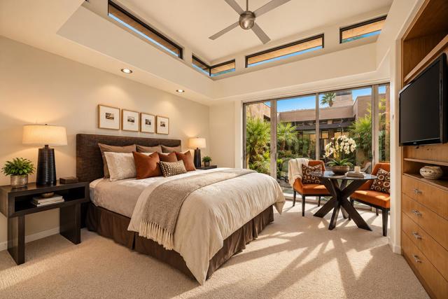 1134 Lake Vista, Palm Desert, CA 92260