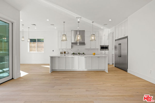 Drew Fenton | 744 Almar Avenue Pacific Palisades CA | MLS: 7446010 Drew Fenton | 744 Almar Avenue Pacific Palisades CA | MLS: 7446010