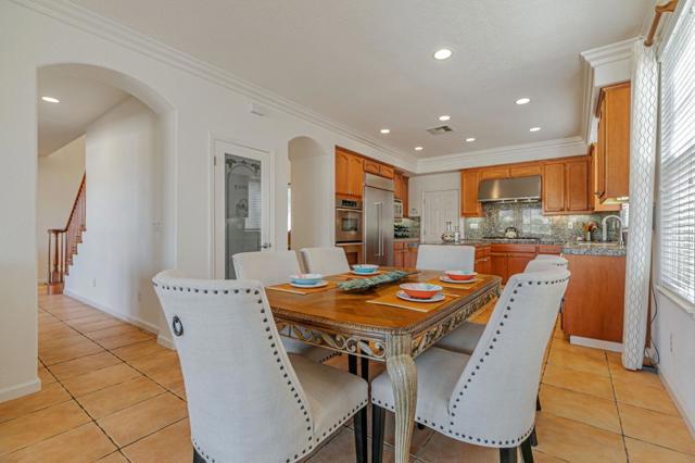 4224 Indigo Oak Court, San Jose CA: https://media.crmls.org/mediaz/6cb75d45-2288-4d55-b7fa-89d16795054e.jpg