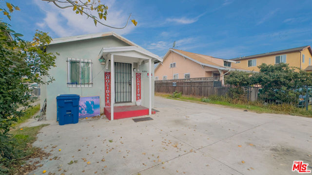 Image 2 for 609 W 62nd St, Los Angeles, CA 90044