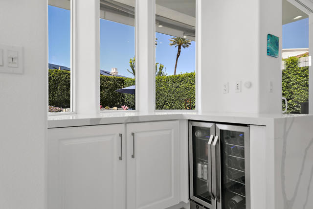 80360 Via Valerosa, La Quinta CA: https://media.crmls.org/mediaz/6cb9a632-e676-4cf5-a0e2-53acd8d4d6e9.jpg
