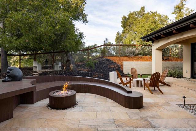 27500 La Vida Real, Los Altos Hills CA: https://media.crmls.org/mediaz/6cba357e-546f-4f0c-9559-33bd1c66eb9b.jpg