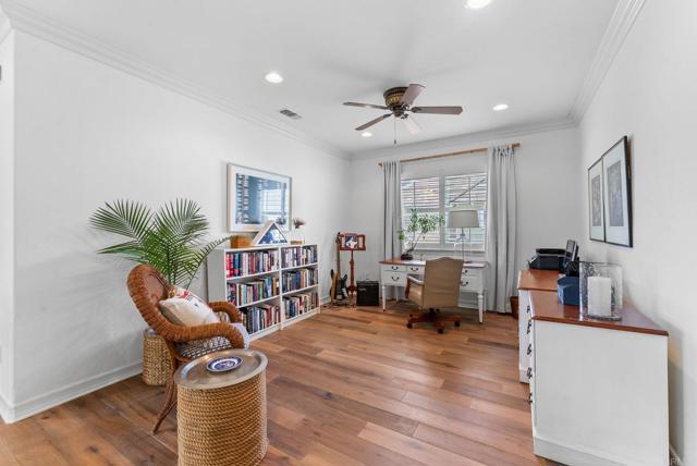 5158 Steinbeck Ct, Carlsbad CA: https://media.crmls.org/mediaz/6cba7cd8-6352-4f7a-b798-fe2c6a8716b2.jpg