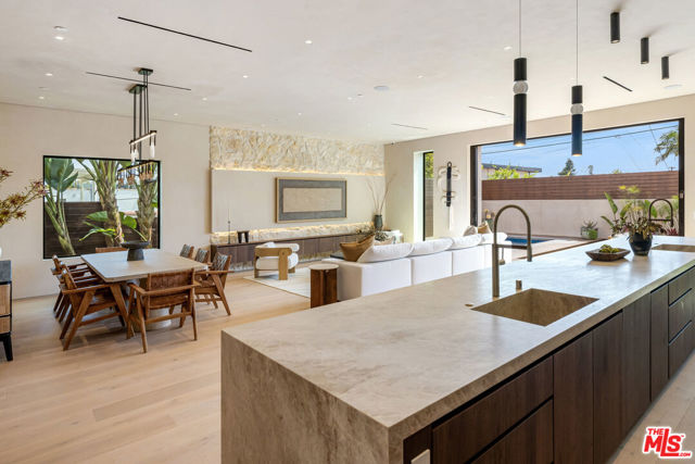 3731 Wasatch Avenue, Los Angeles CA: https://media.crmls.org/mediaz/6cbab31f-9985-4cca-8dee-f1b292d910f7.jpg