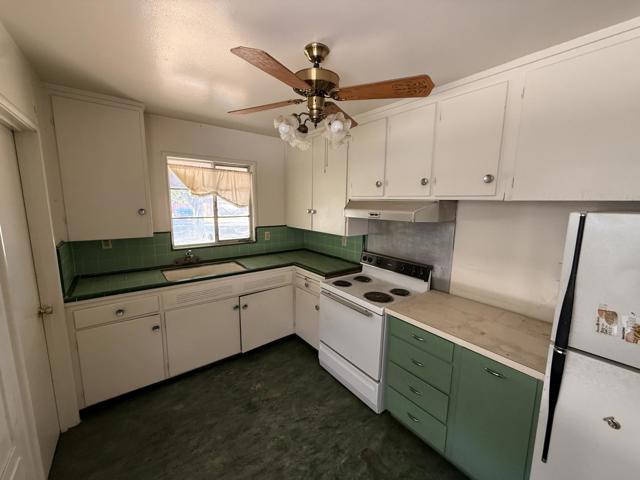 3032 El Sobrante Street, Santa Clara CA: https://media.crmls.org/mediaz/6cbb1974-ca13-4e0d-8d5f-570d1cd7f937.jpg