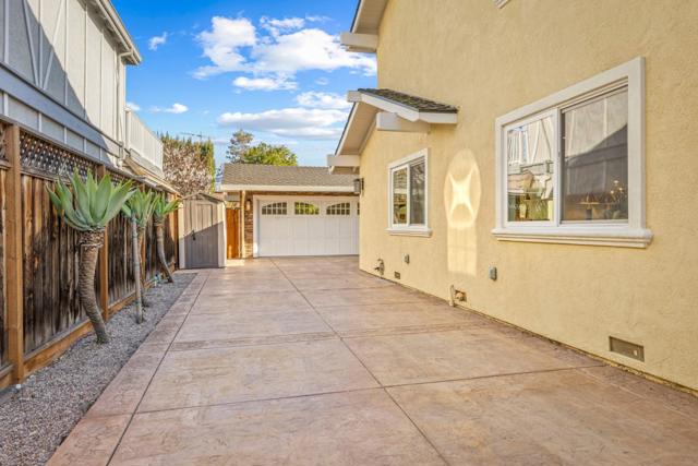 Image 63 of 82 For 1642 El Dorado Avenue