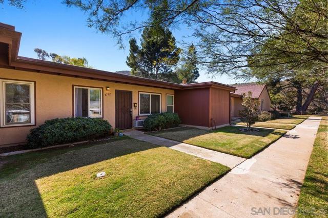 8722 Wahl, Santee, California 92071, 2 Bedrooms Bedrooms, ,1 BathroomBathrooms,Condominium,For Sale,Wahl,250019503SD