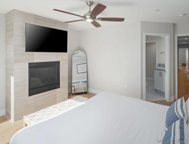 851 53 Sapphire, San Diego CA: https://media.crmls.org/mediaz/6cbd9a3c-7f3e-4636-9ebe-f579e01d8c9e.jpg