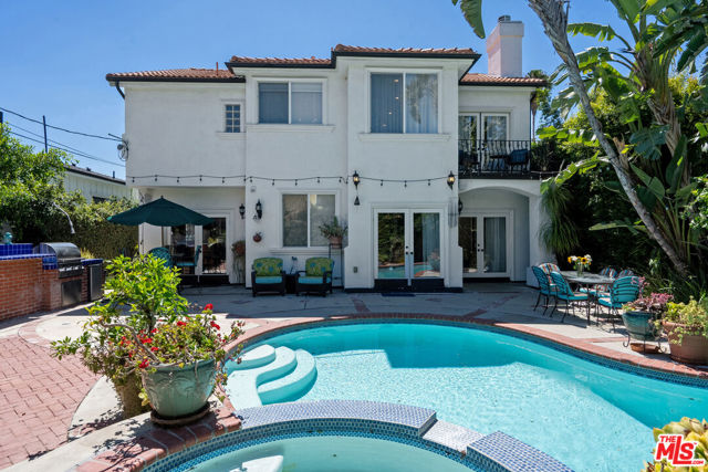 4544 Tobias Avenue, Sherman Oaks CA: https://media.crmls.org/mediaz/6cbeee1f-2128-4818-af57-164970fd3577.jpg