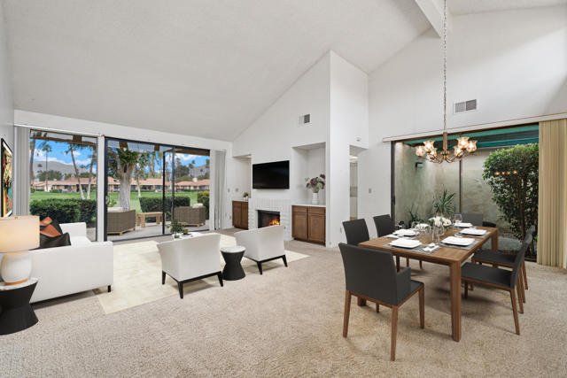 179 Las Lomas, Palm Desert CA: https://media.crmls.org/mediaz/6cbf9acd-ea48-481a-a6ef-9f8248a98e25.jpg