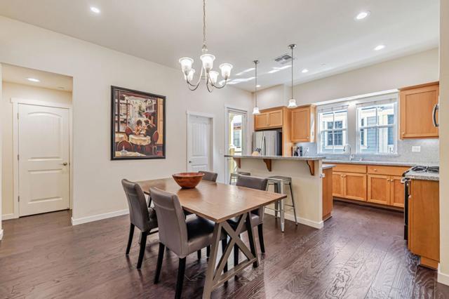 361 W Evelyn Avenue, Mountain View CA: https://media.crmls.org/mediaz/6cbfea81-e21e-46ae-b40b-9e49f2677c84.jpg