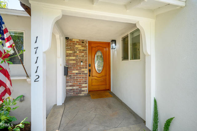 Detail Gallery Image 5 of 55 For 17112 Lanark St, Van Nuys,  CA 91406 - 3 Beds | 2 Baths