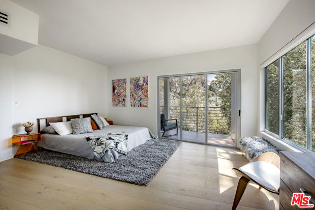6150 Mulholland Highway, Los Angeles CA: https://media.crmls.org/mediaz/6cc17459-c8e5-495a-aa59-085003df8b86.jpg