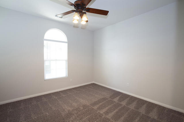 81237 Red Rock Road, La Quinta CA: https://media.crmls.org/mediaz/6cc27e03-3437-4bd4-ab8d-b63fe4ceb0b3.jpg