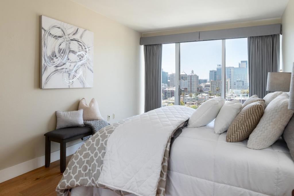 6Cc41981 08B9 48B6 85Be 72030Dae8Ed3 1555 Lakeside Drive #184, Oakland, Ca 94612 &Lt;Span Style='BackgroundColor:transparent;Padding:0Px;'&Gt; &Lt;Small&Gt; &Lt;I&Gt; &Lt;/I&Gt; &Lt;/Small&Gt;&Lt;/Span&Gt;