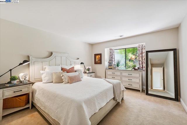 2587 Chablis Way, Livermore CA: https://media.crmls.org/mediaz/6cc44524-6b03-44de-a2a7-e89179ba9215.jpg