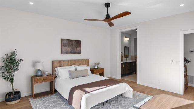 Detail Gallery Image 14 of 29 For 15662 via Calanova, San Diego,  CA 92128 - 3 Beds | 2/1 Baths