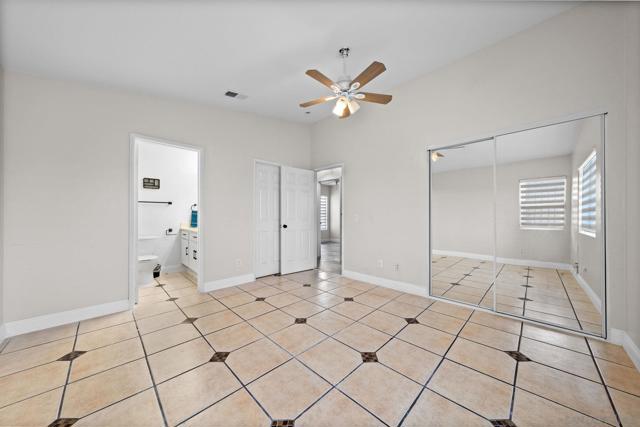 3585 Acacia St, San Diego CA: https://media.crmls.org/mediaz/6cc523b5-4056-43a2-9cac-f0a0d0874a1c.jpg