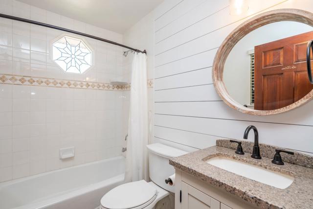 Detail Gallery Image 25 of 70 For 1210 Cypress Dr, Vista,  CA 92084 - 5 Beds | 4 Baths