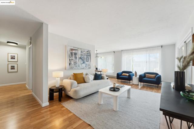 424 Staten Ave, Oakland CA: https://media.crmls.org/mediaz/6cc61cf5-02d0-4001-a84c-dad67ff51d7b.jpg