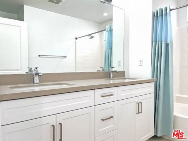 7105 TAMPA Avenue, Reseda CA: https://media.crmls.org/mediaz/6cc6fc98-ce4e-4364-a04d-3f079fbf5d7a.jpg